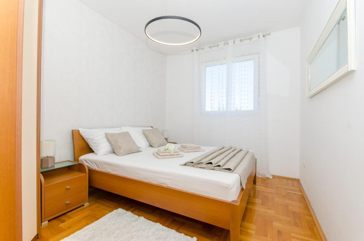 Modern Apartment With Sea View And Secure Garage Spalato Esterno foto